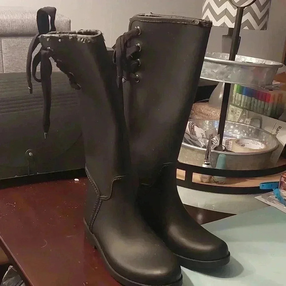 EUC COACH Sz. 8 Black Tristee Lace Up Rubber Rainboots - Picture 2 of 11
